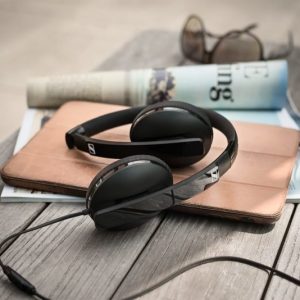 Sennheiser HD 2.20s